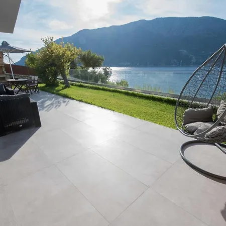 Mr Grey Luxury * Spartokhórion